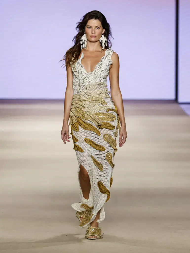 Ammi

SPFW N61

Foto: Ze Takahashi/ @agfotosite