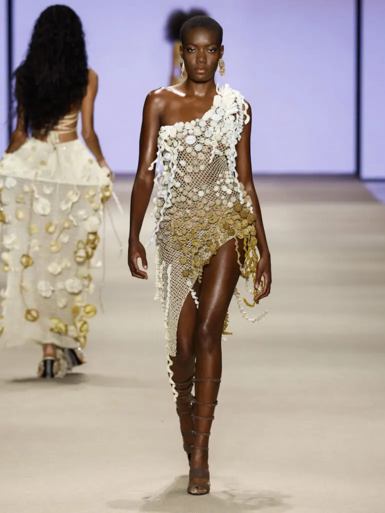 AmmiSPFW N61Foto: Ze Takahashi/ @agfotosite
