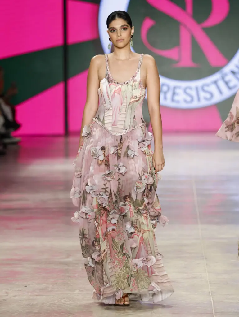 Santa ResistenciaSPFW N61Foto: Ze Takahashi/ @agfotosite