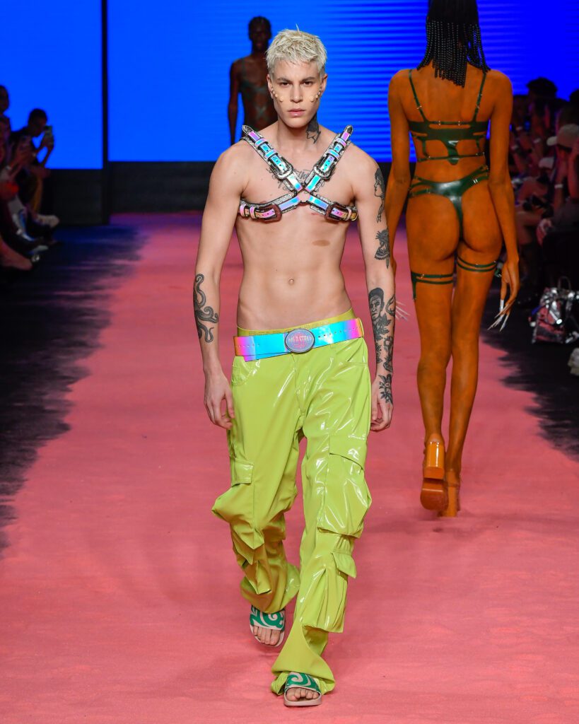 Bold StrapSPFW N54Ze Takahashi / @agfotosite