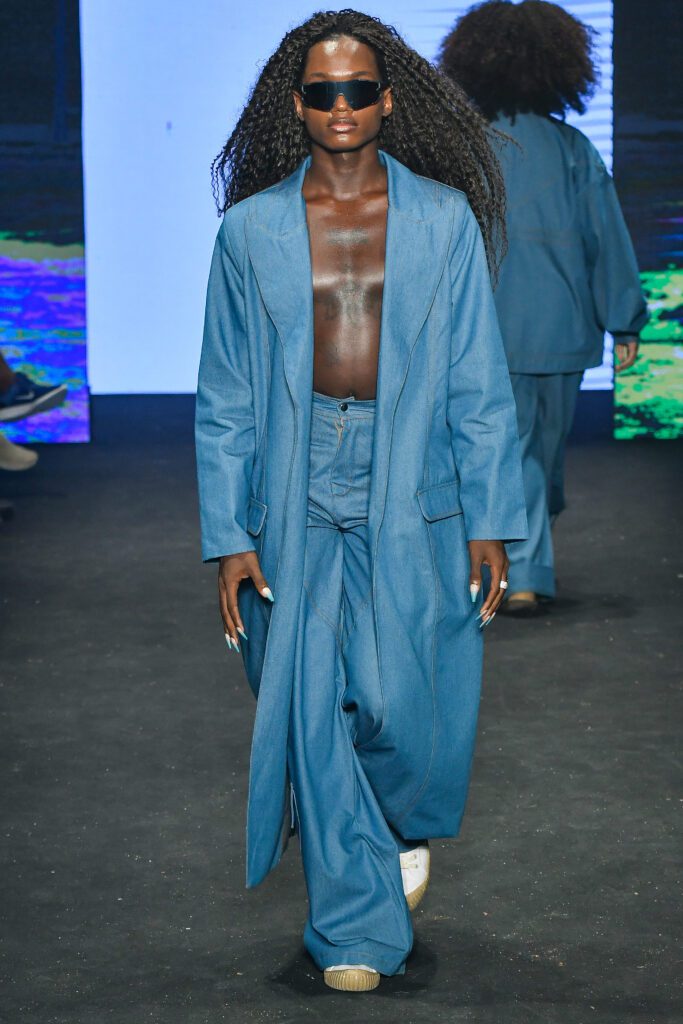 DendezeiroSPFW N54Ze Takahashi / @agfotosite
