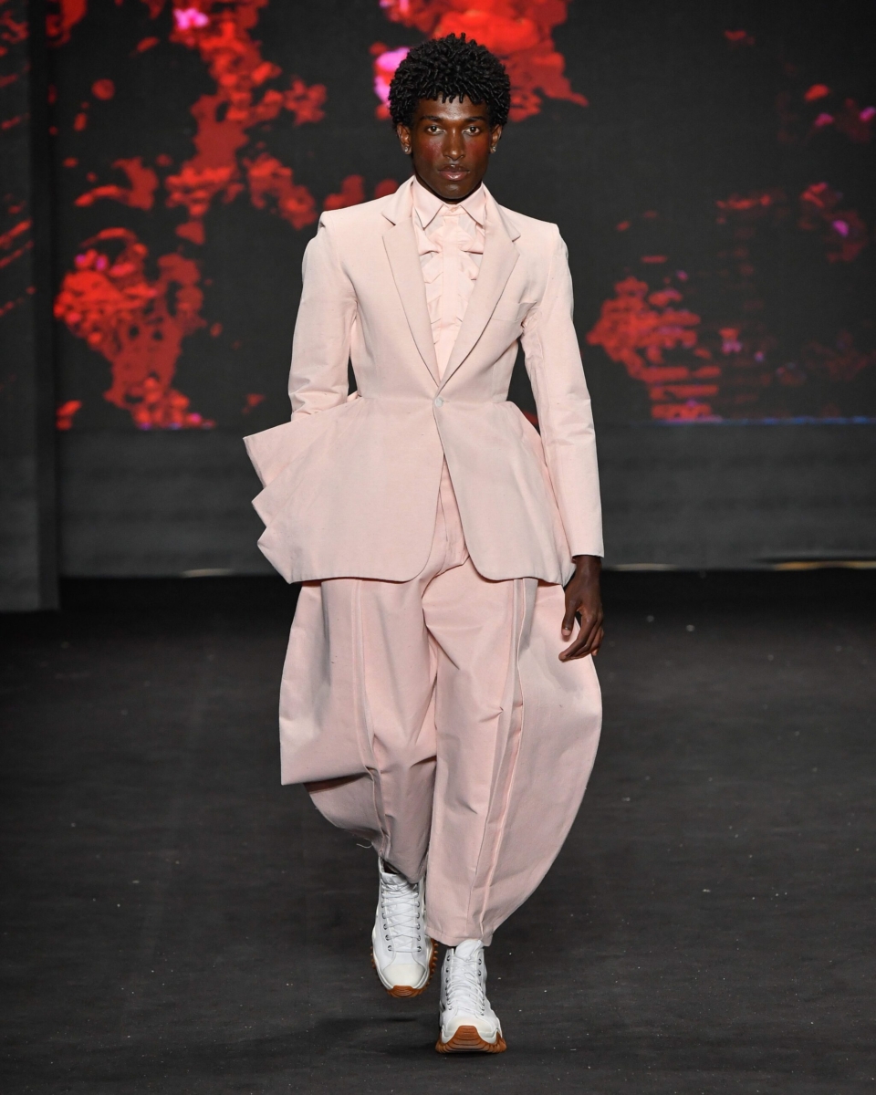 Joao Pimenta

SPFW N54

Ze Takahashi / @agfotosite