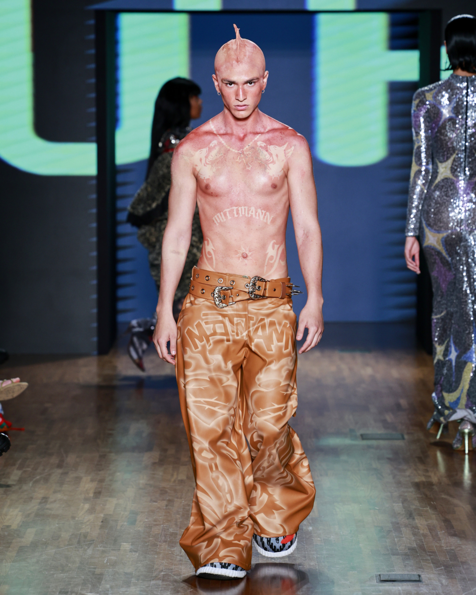 DARIO MITTMANN

SPFW N58

Foto: Ze Takahashi / @agfotosite