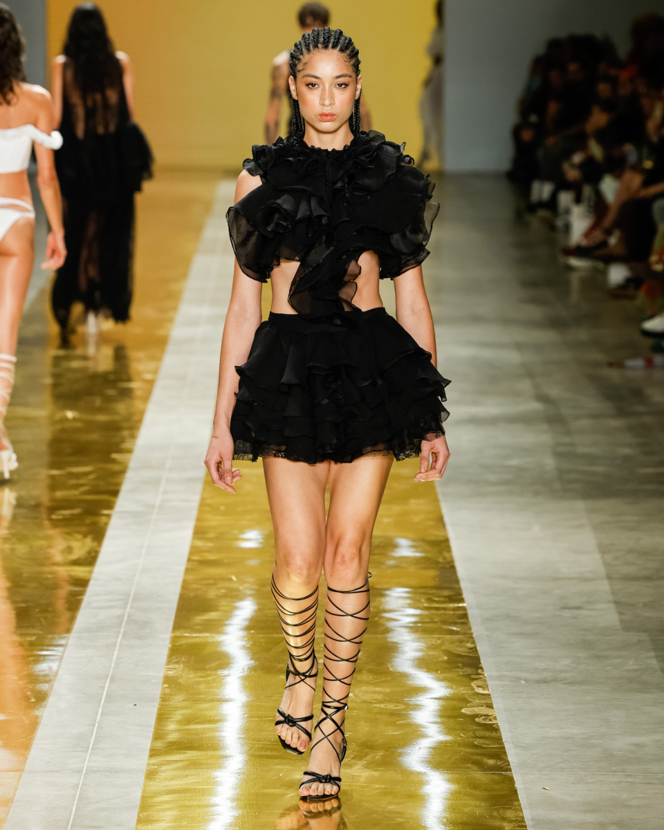 Amir Slama - SPFW N60 - 
Foto: Ze Takahashi / @agfotosite