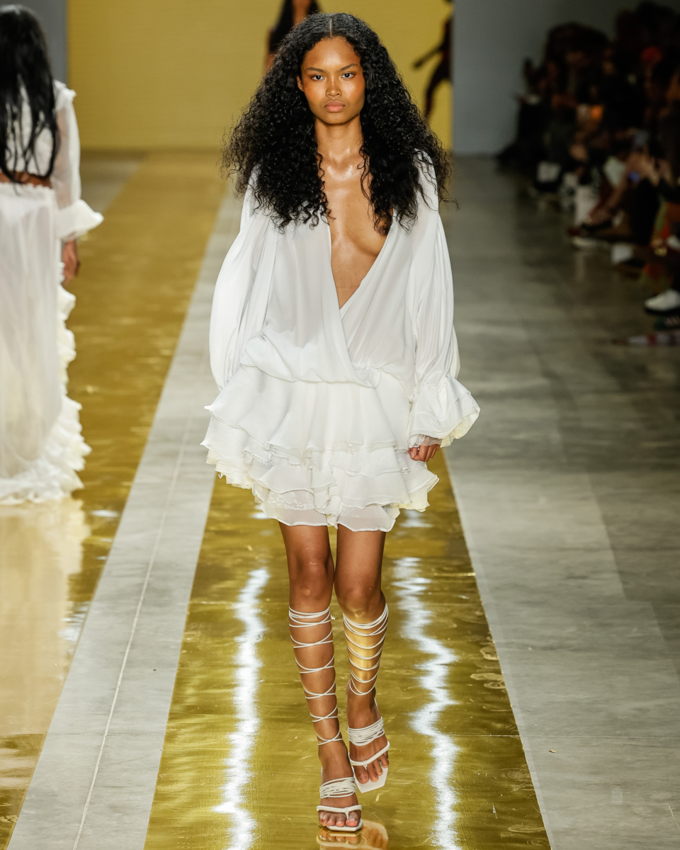 Amir Slama - SPFW N60 - 
Foto: Ze Takahashi / @agfotosite