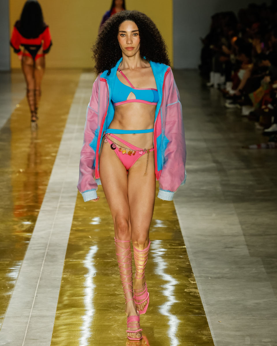 Amir Slama - SPFW N60 - 
Foto: Ze Takahashi / @agfotosite