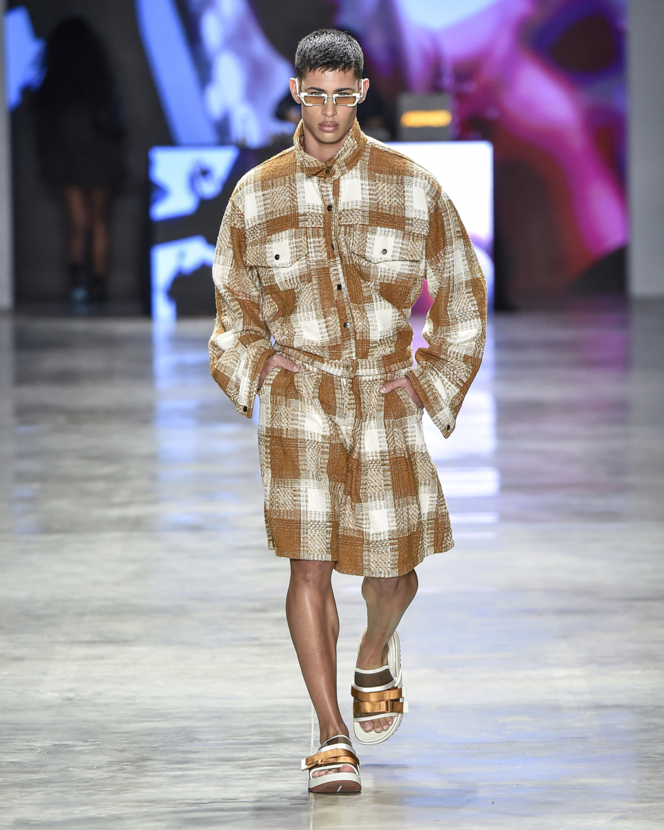 Dendezeiro

SPFW N60

Foto: Danilo Grimaldi/ @agfotosite
