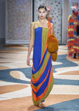 Foz

SPFW N60

Foto: Ze Takahashi/ @agfotosite