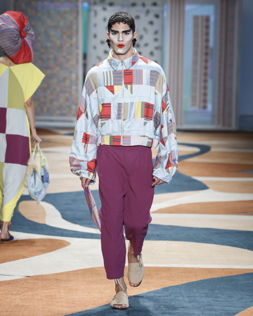Foz

SPFW N60

Foto: Ze Takahashi/ @agfotosite