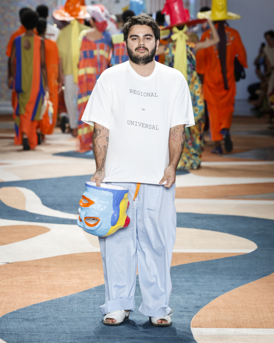 Foz

SPFW N60

Foto: Ze Takahashi/ @agfotosite
