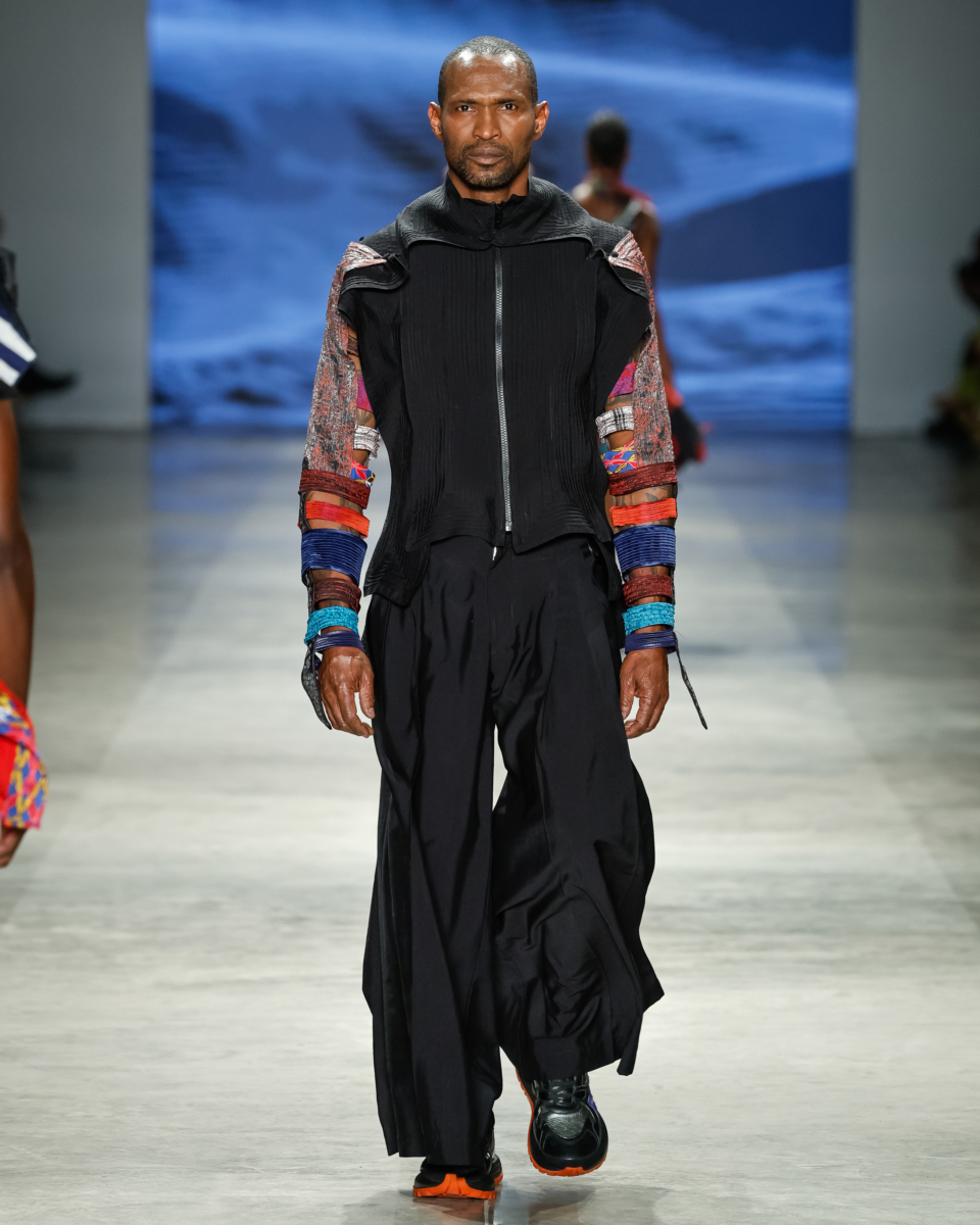 Lino Villaventura - SPFW N60 - 
Foto: Ze Takahashi / @agfotosite