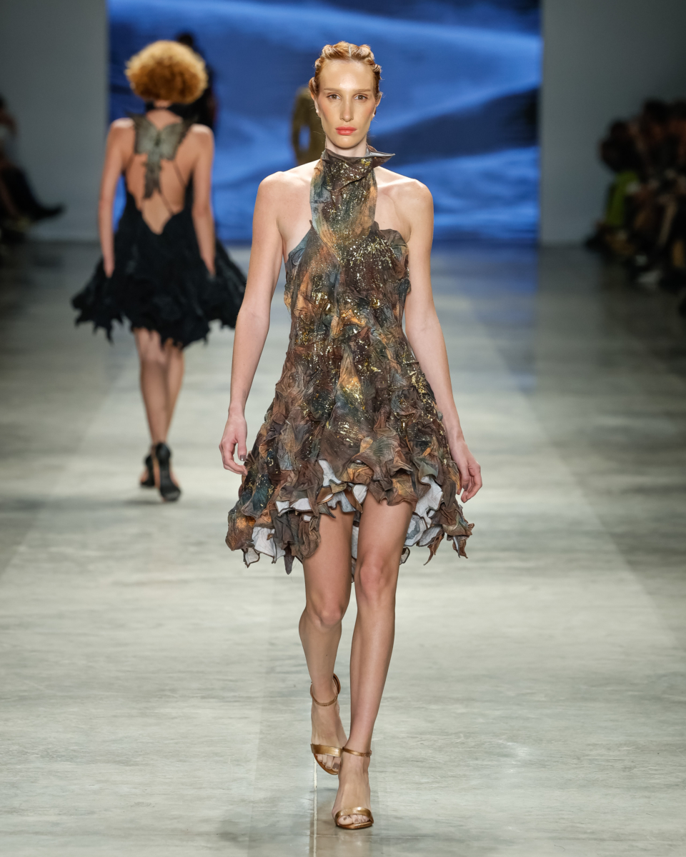Lino Villaventura - SPFW N60 - 
Foto: Ze Takahashi / @agfotosite