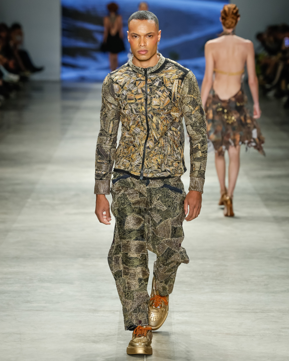 Lino Villaventura - SPFW N60 - 
Foto: Ze Takahashi / @agfotosite