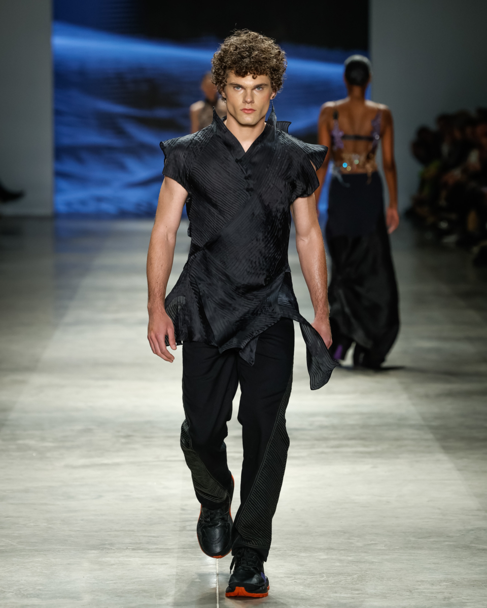 Lino Villaventura - SPFW N60 - 
Foto: Ze Takahashi / @agfotosite