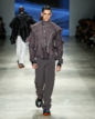 Lino Villaventura - SPFW N60 - 
Foto: Ze Takahashi / @agfotosite