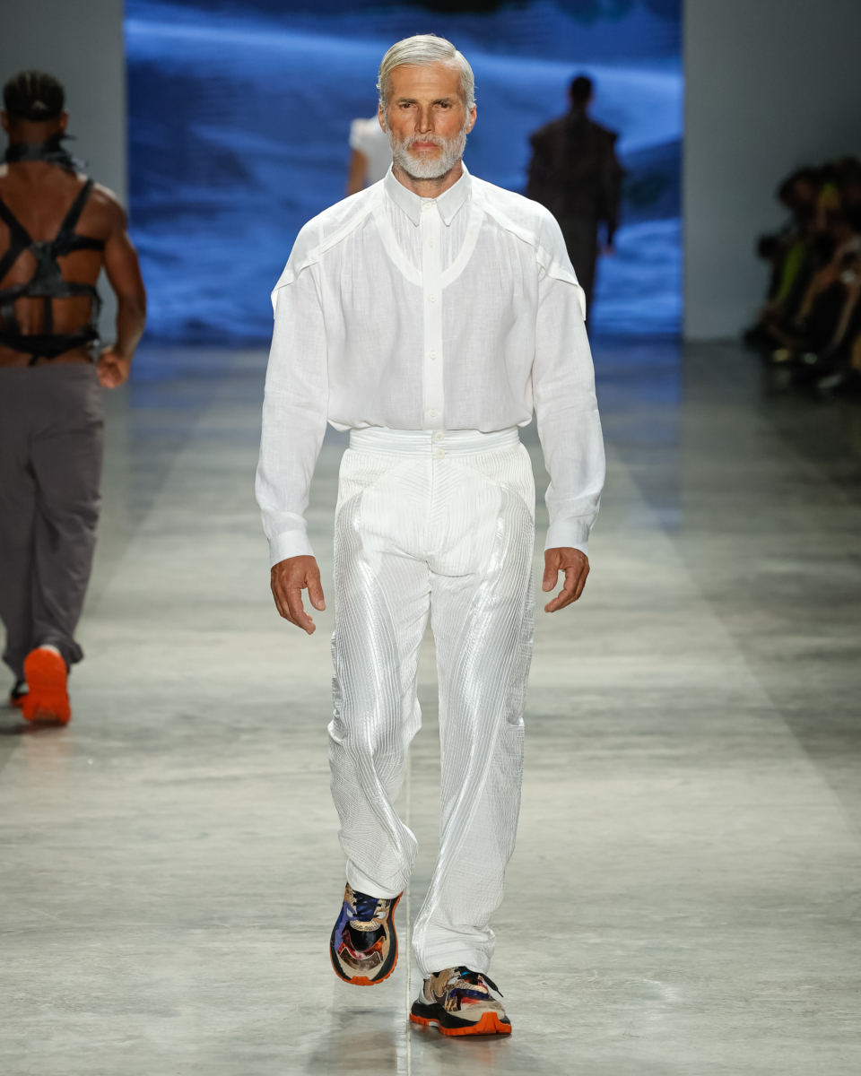 Lino Villaventura - SPFW N60 - 
Foto: Ze Takahashi / @agfotosite