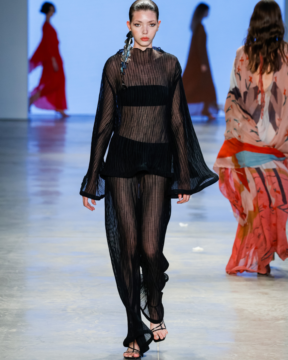 Marina Bitu

SPFW N60

Foto: Ze Takahashi / @agfotosite