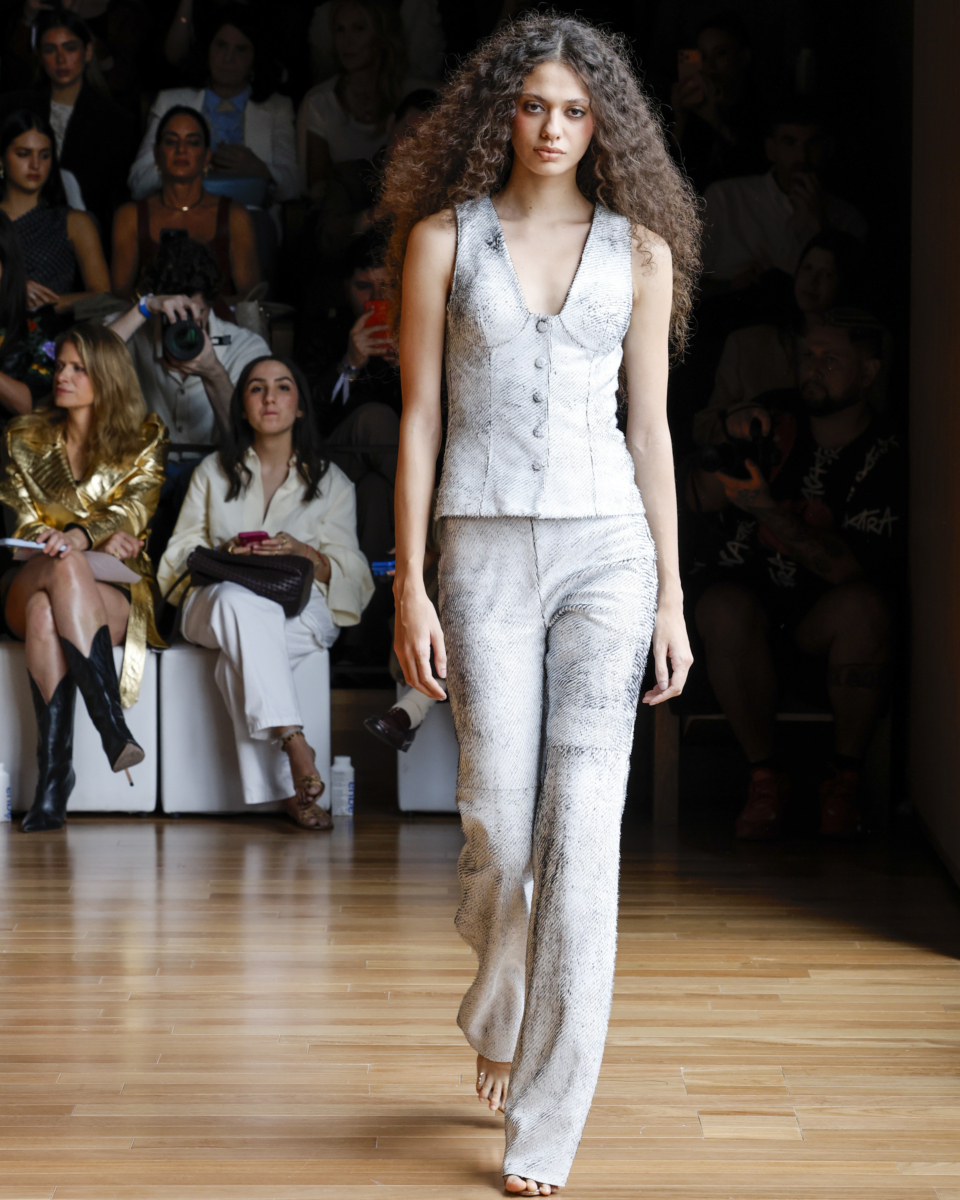 Patricia Viera

SPFW N60

Foto: Ze Takashi/ @agfotosite
