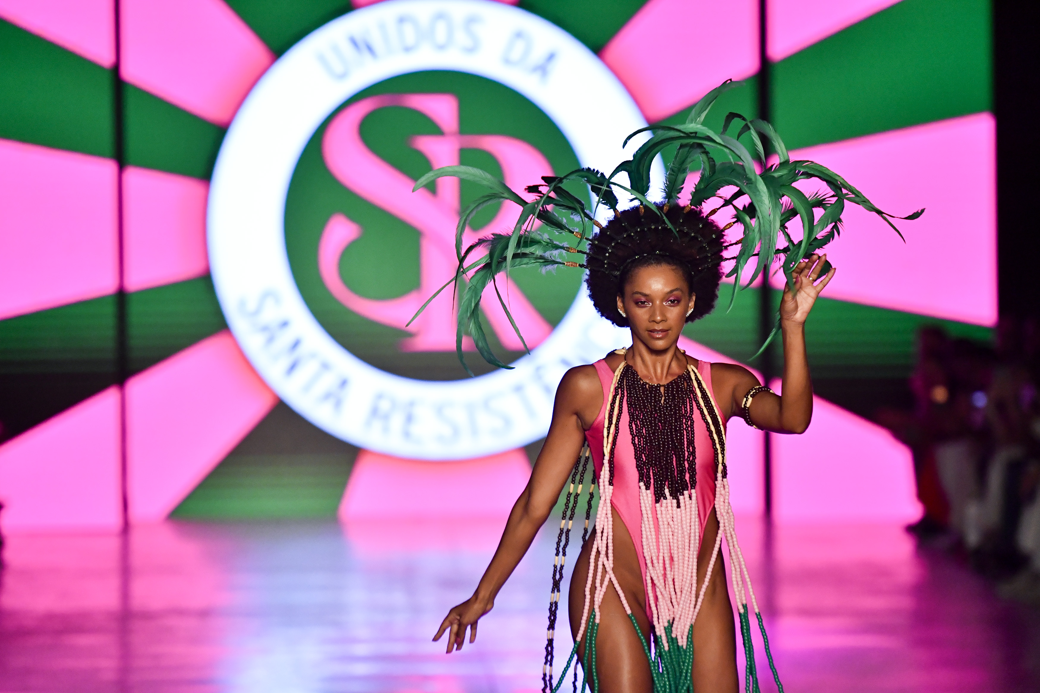 Santa Resistência - São Paulo Fashion Week